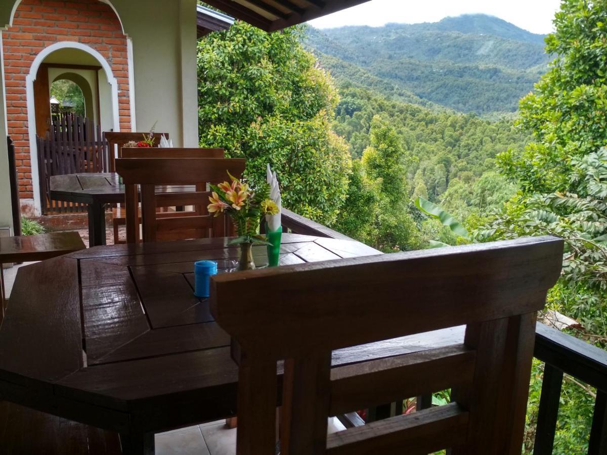 Made Homestay Munduk Екстериор снимка