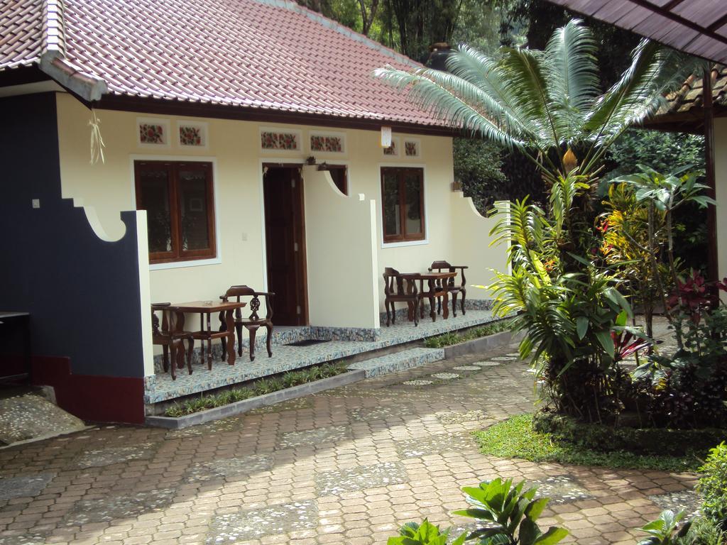 Made Homestay Munduk Екстериор снимка