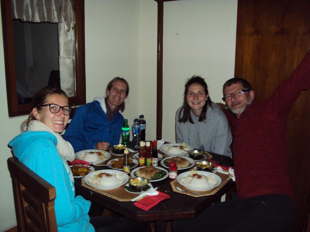 Made Homestay Munduk Екстериор снимка